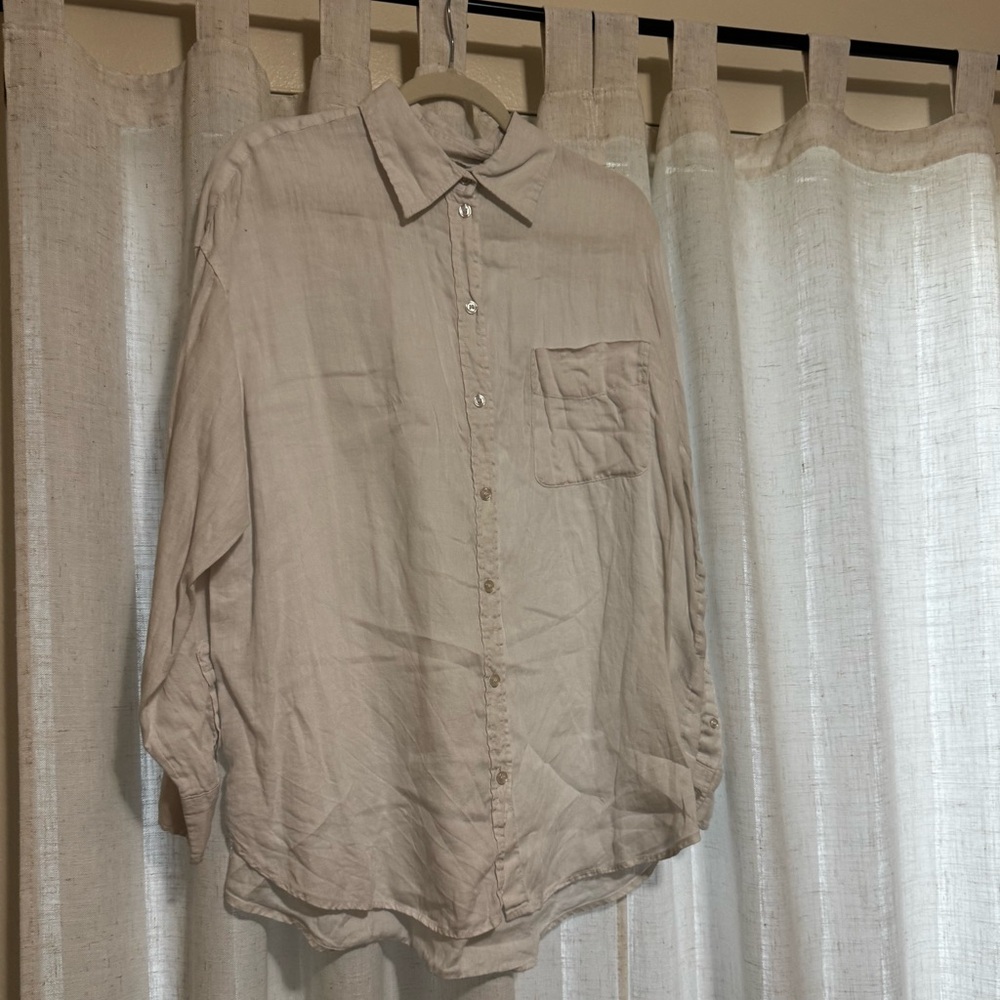 H and m Casual Beige Button-Up Shirt